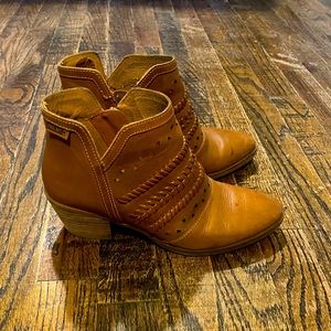 Chestnut Brown Pikolinos Ankle Boots size 37 (6.5-7)